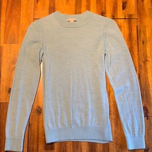 Gap sweater